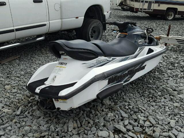 YAMA3589L798 - 1998 YAMAHA WAVERUNNER WHITE photo 4