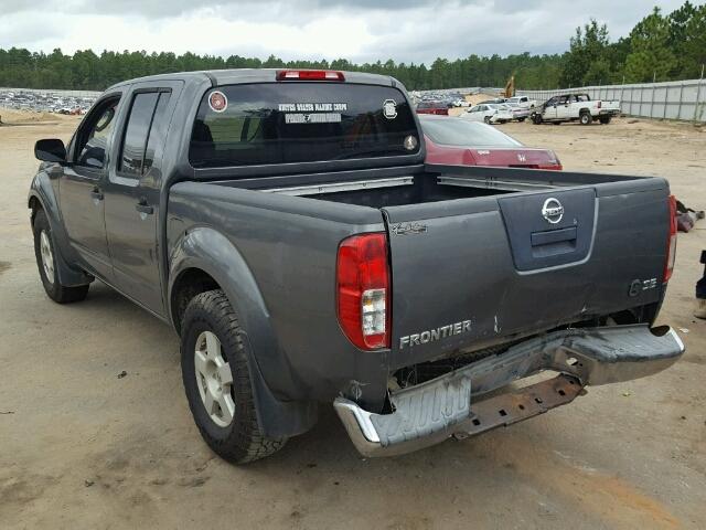 1N6AD07U95C417735 - 2005 NISSAN FRONTIER S CHARCOAL photo 3