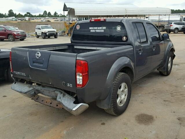 1N6AD07U95C417735 - 2005 NISSAN FRONTIER S CHARCOAL photo 4