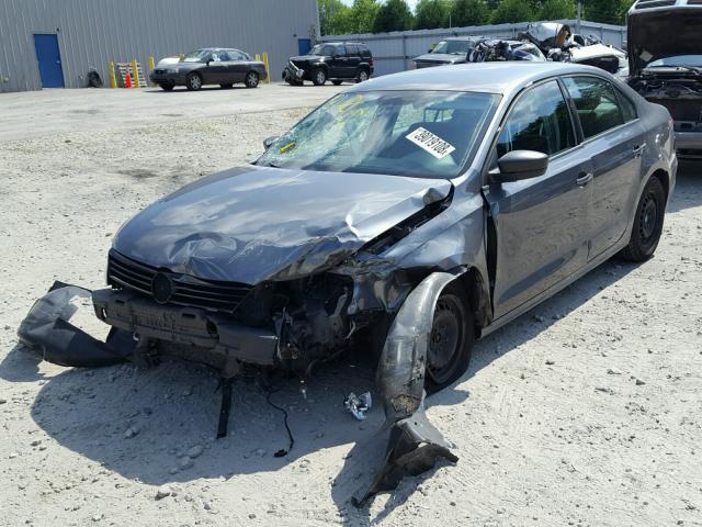 3VW2K7AJ8EM241227 - 2014 VOLKSWAGEN JETTA BASE ნაცრისფერი ფოტო 2