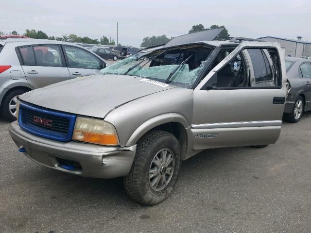 1GKDT13W9W2545713 - 1998 CHEVROLET BLAZER GRAY photo 2