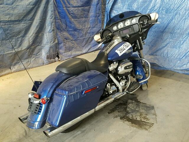 1HD1KBC12HB645858 - 2017 HARLEY-DAVIDSON FLHX STREE BLUE photo 4