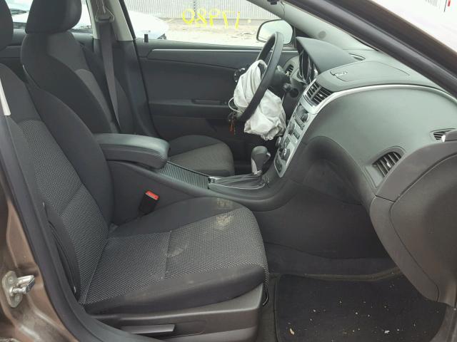 1G1ZC5E01CF329546 - 2012 CHEVROLET MALIBU 1LT 灰色 照片 5