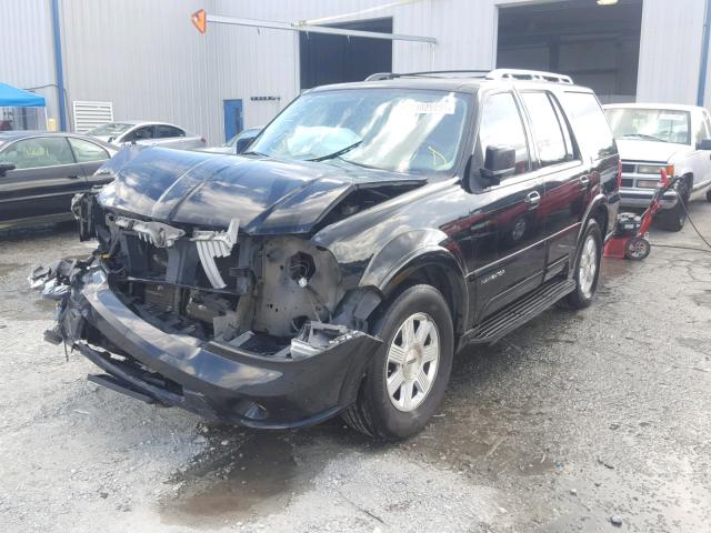 5LMFU27R14LJ20997 - 2004 LINCOLN NAVIGATOR შავი ფოტო 2