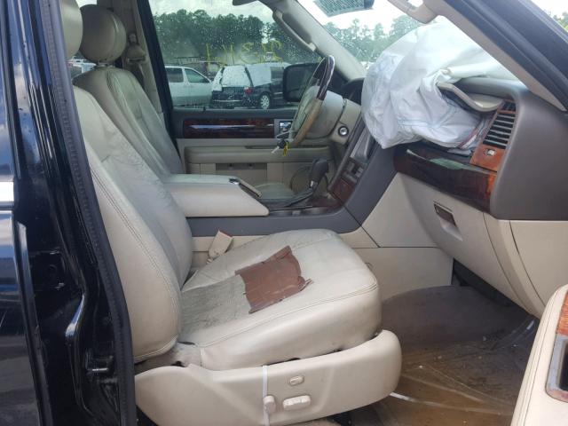 5LMFU27R14LJ20997 - 2004 LINCOLN NAVIGATOR შავი ფოტო 5