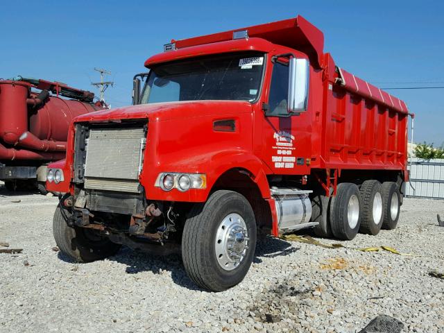 4V5K99GH86N442907 - 2006 VOLVO VHD RED photo 2