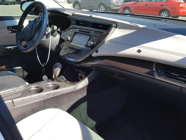 4T1BK1EB8HU258849 - 2017 TOYOTA AVALON XLE WHITE photo 9