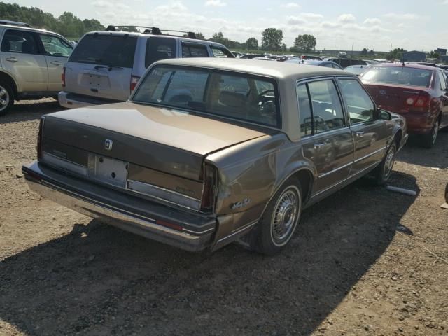 1G3CW69B9G1301597 - 1986 OLDSMOBILE 98 REGENCY GRAY photo 4