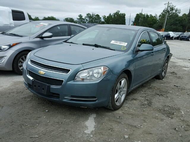 1G1ZH57B994265700 - 2009 CHEVROLET MALIBU 1LT GREEN photo 2