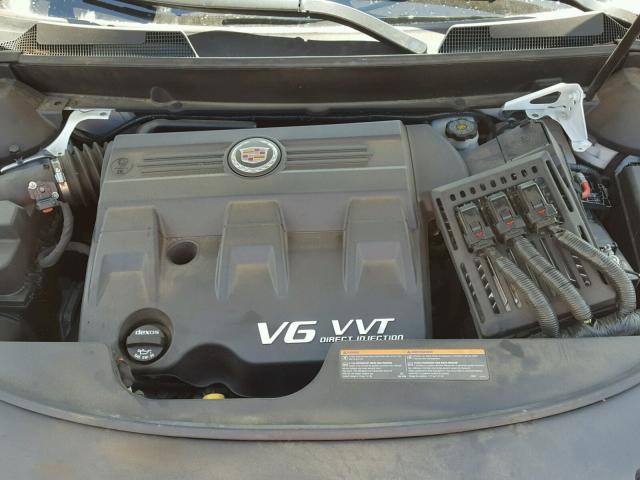 3GYFNCE31GS574071 - 2016 CADILLAC SRX PERFOR 白色 照片 7