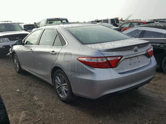 4T1BF1FK1FU875946 - 2015 TOYOTA CAMRY LE SILVER photo 3