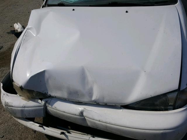 1Y1SK5283XZ421957 - 1999 CHEVROLET GEO PRIZM 白色 照片 7