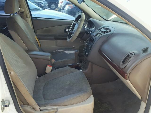 1G1ZS58F48F143185 - 2008 CHEVROLET MALIBU LS თეთრი ფოტო 5