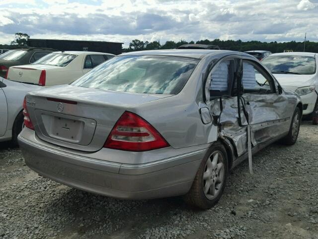 WDBRF61J13F345019 - 2003 MERCEDES-BENZ C 240 SILVER photo 4