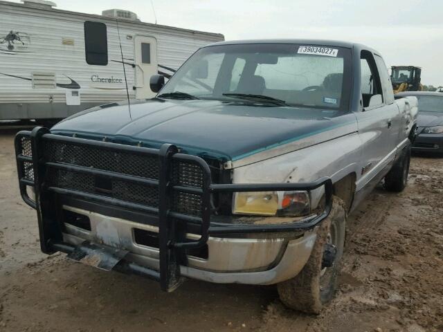 3B7KC23C7TM126813 - 1996 DODGE RAM 2500 GREEN photo 2