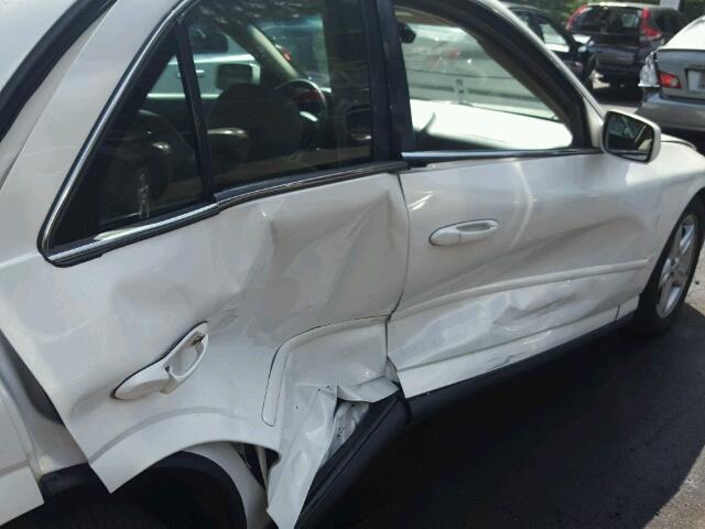 1LNHM86S92Y672895 - 2002 LINCOLN LS 白色 照片 9