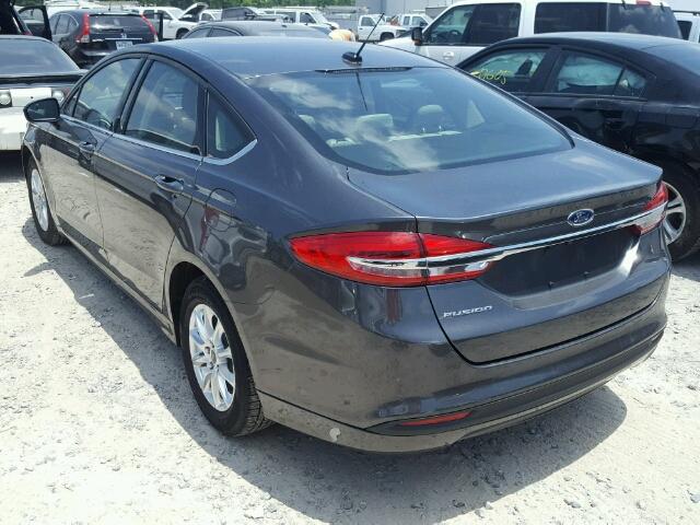 3FA6P0G72JR109401 - 2018 FORD FUSION S GRAY photo 3