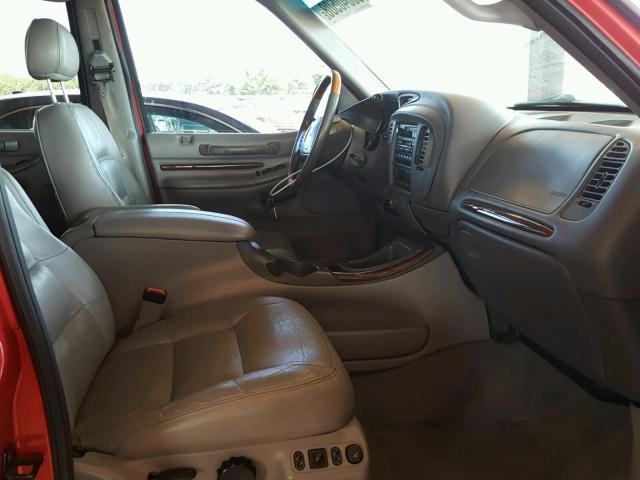 5LMPU28L1XLJ03460 - 1999 LINCOLN NAVIGATOR RED photo 5