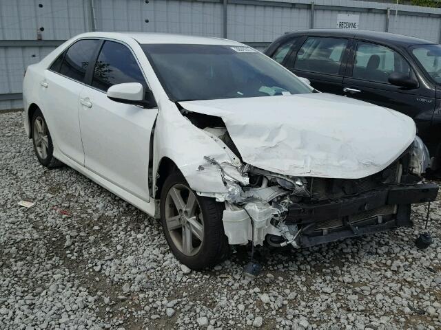 4T1BF1FKXEU771485 - 2014 TOYOTA CAMRY WHITE photo 1