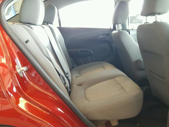 1G1JA5SH9D4256176 - 2013 CHEVROLET SONIC LS 勃艮第红 照片 6