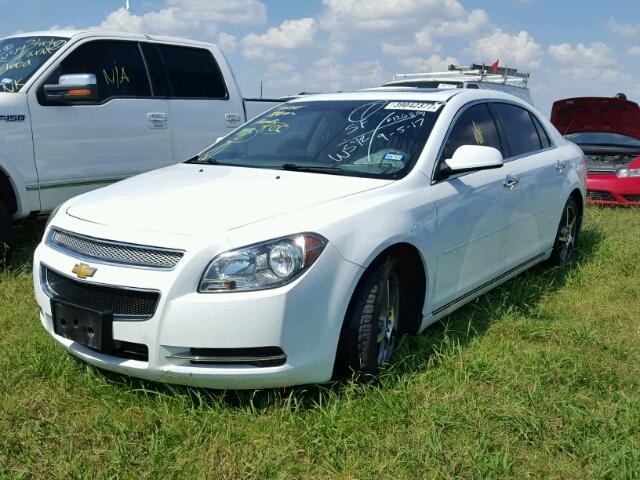 1G1ZD5E17BF126374 - 2011 CHEVROLET MALIBU WHITE photo 2