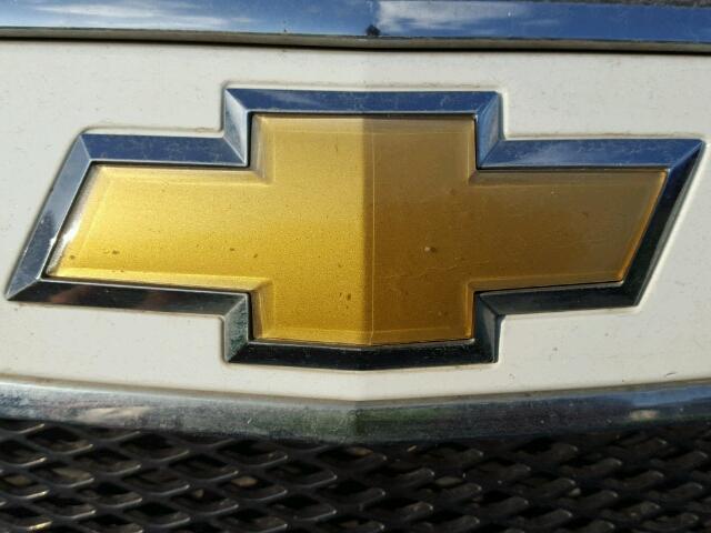 1G1ZD5E17BF126374 - 2011 CHEVROLET MALIBU WHITE photo 9