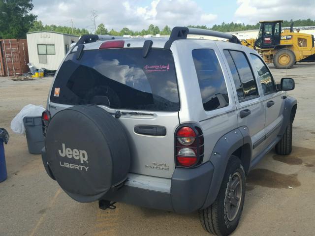 1J4GK38K15W683129 - 2005 JEEP LIBERTY RE SILVER photo 4