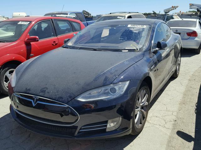 5YJSA1CP7DFP14672 - 2013 TESLA MODEL S BLUE photo 2