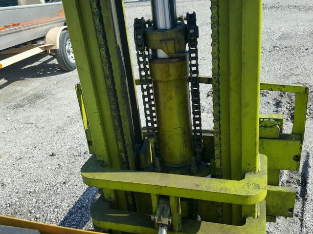 ST2455513305FA - 1986 CLARK FORKLIFT FORKLIFT Двокольоровий фото 8