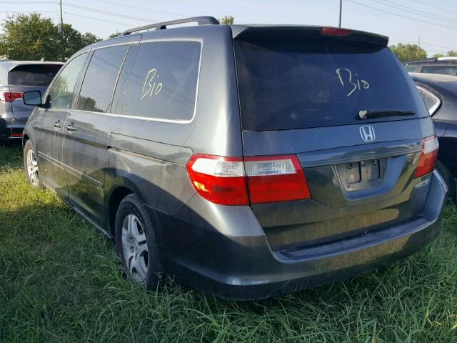 5FNRL38765B090104 - 2005 HONDA ODYSSEY EX GRAY photo 3