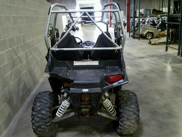 3NSXE7EAXEF369790 - 2014 POLARIS RZR 4 800 GRAY photo 4