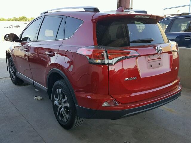 JTMZFREV9GJ099453 - 2016 TOYOTA RAV4 LE RED photo 3