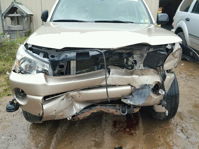 5TEUU42N67Z374547 - 2007 TOYOTA TACOMA ACC GOLD photo 9