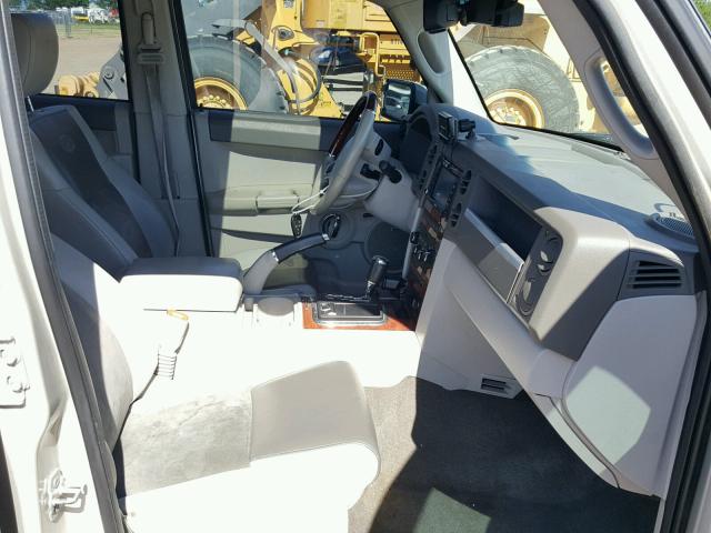 1J8HG68268C153296 - 2008 JEEP COMMANDER Gümüş foto 5