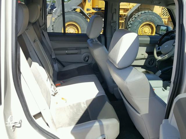 1J8HG68268C153296 - 2008 JEEP COMMANDER Gümüş foto 6