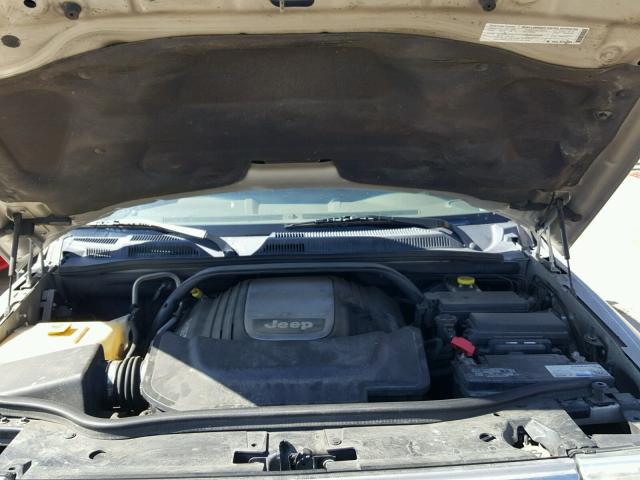 1J8HG68268C153296 - 2008 JEEP COMMANDER Gümüş foto 7