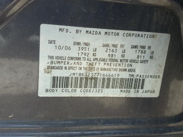 JM1BK323771646619 - 2007 MAZDA 3 S GRAY photo 10