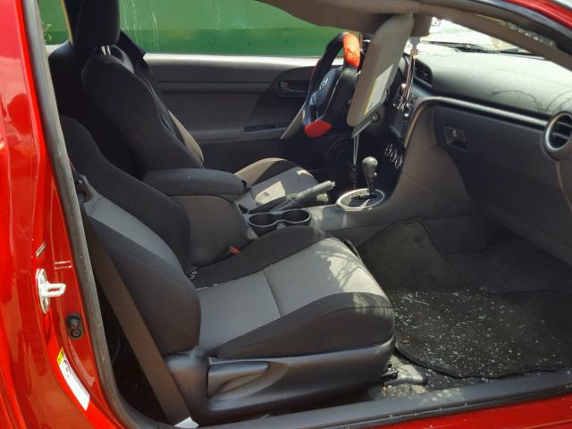 JTKJF5C76F3094023 - 2015 TOYOTA SCION TC 红色 照片 5
