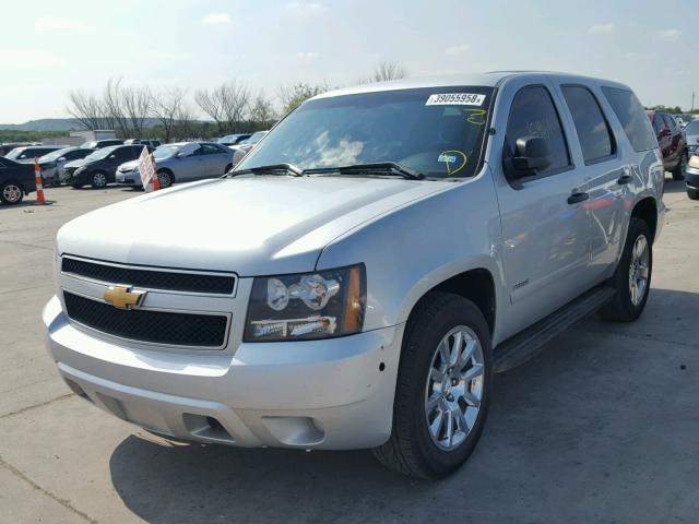 1GNLC2E07CR177712 - 2012 CHEVROLET TAHOE POLI SILVER photo 2