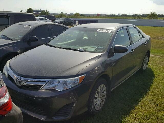 4T4BF1FK0CR209890 - 2012 TOYOTA CAMRY BASE GRAY photo 2