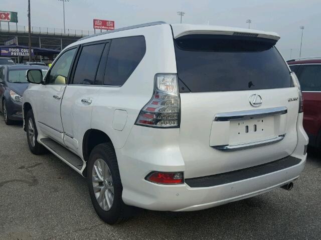 JTJBM7FX5H5176855 - 2017 LEXUS GX WHITE photo 3