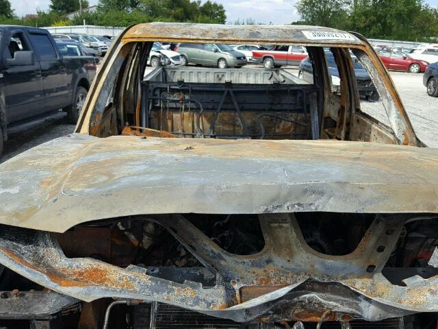 2GCEK19T131360647 - 2003 CHEVROLET SILVERADO BURN photo 9