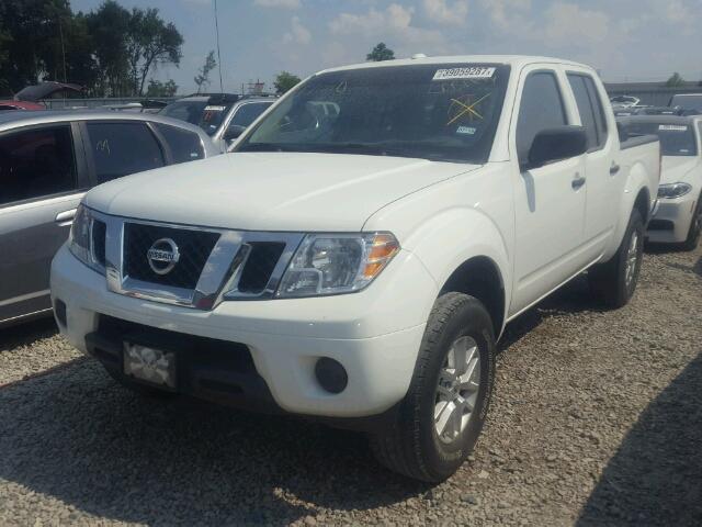 1N6AD0ER7FN758992 - 2015 NISSAN FRONTIER S WHITE photo 2