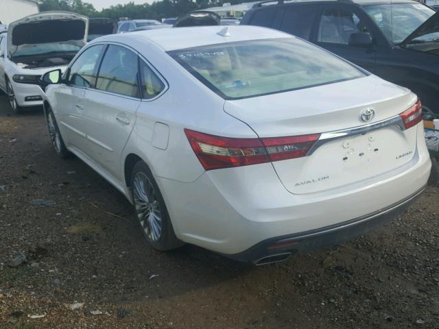 4T1BK1EBXHU263261 - 2017 TOYOTA AVALON XLE WHITE photo 3