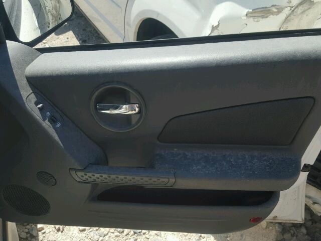 2G2WP522851186128 - 2005 PONTIAC GRAND PRIX Սպիտակ լուսանկար 10