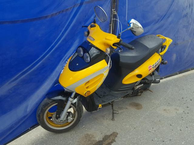 L8YTCBPR77Y010025 - 2007 OTHE MOPED YELLOW photo 2