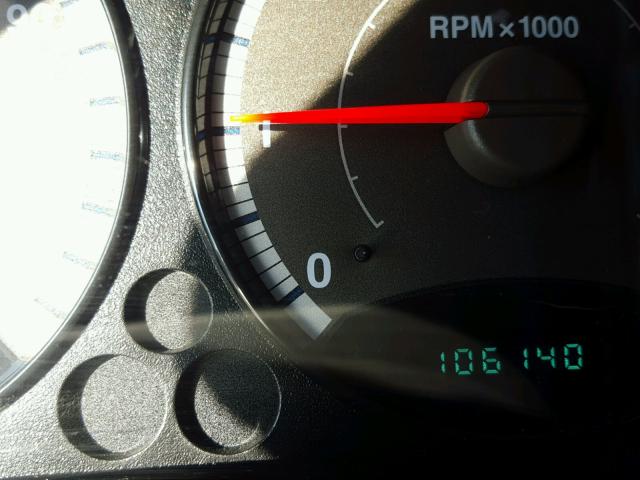 1J4GL38K25W668684 - 2005 JEEP LIBERTY RE BLACK photo 8