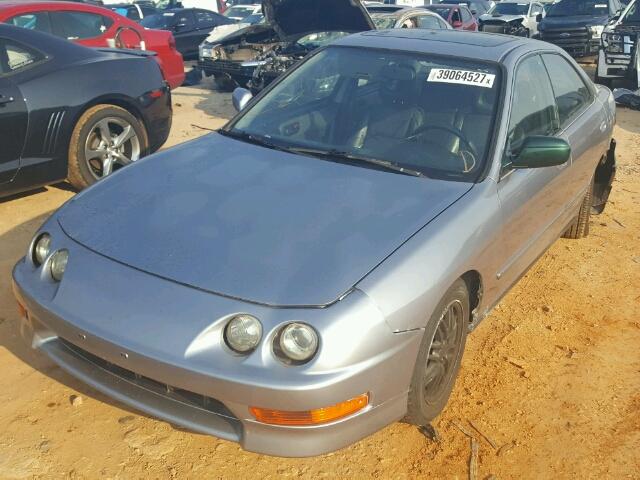 JH4DB7666XS002199 - 1999 ACURA INTEGRA GS SILVER photo 2