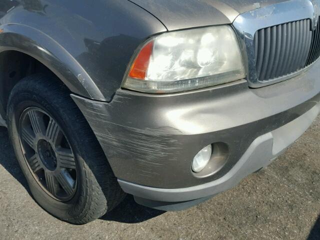 5LMEU68H03ZJ30246 - 2003 LINCOLN AVIATOR GRAY photo 9