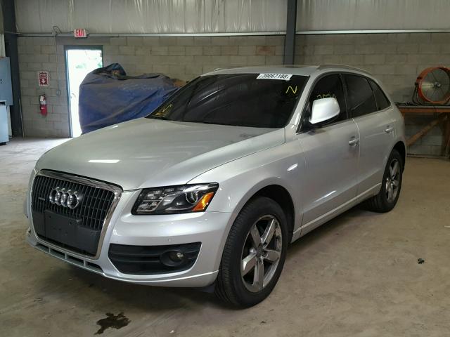 WA1LFAFP4CA018984 - 2012 AUDI Q5 PREMIUM SILVER photo 2